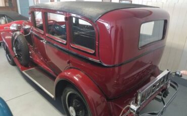 Studebaker-Commander-1929-Burgundy-Beige-27
