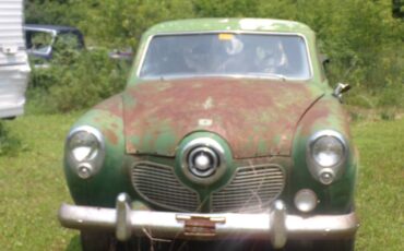 Studebaker-Commander-car-1951-1