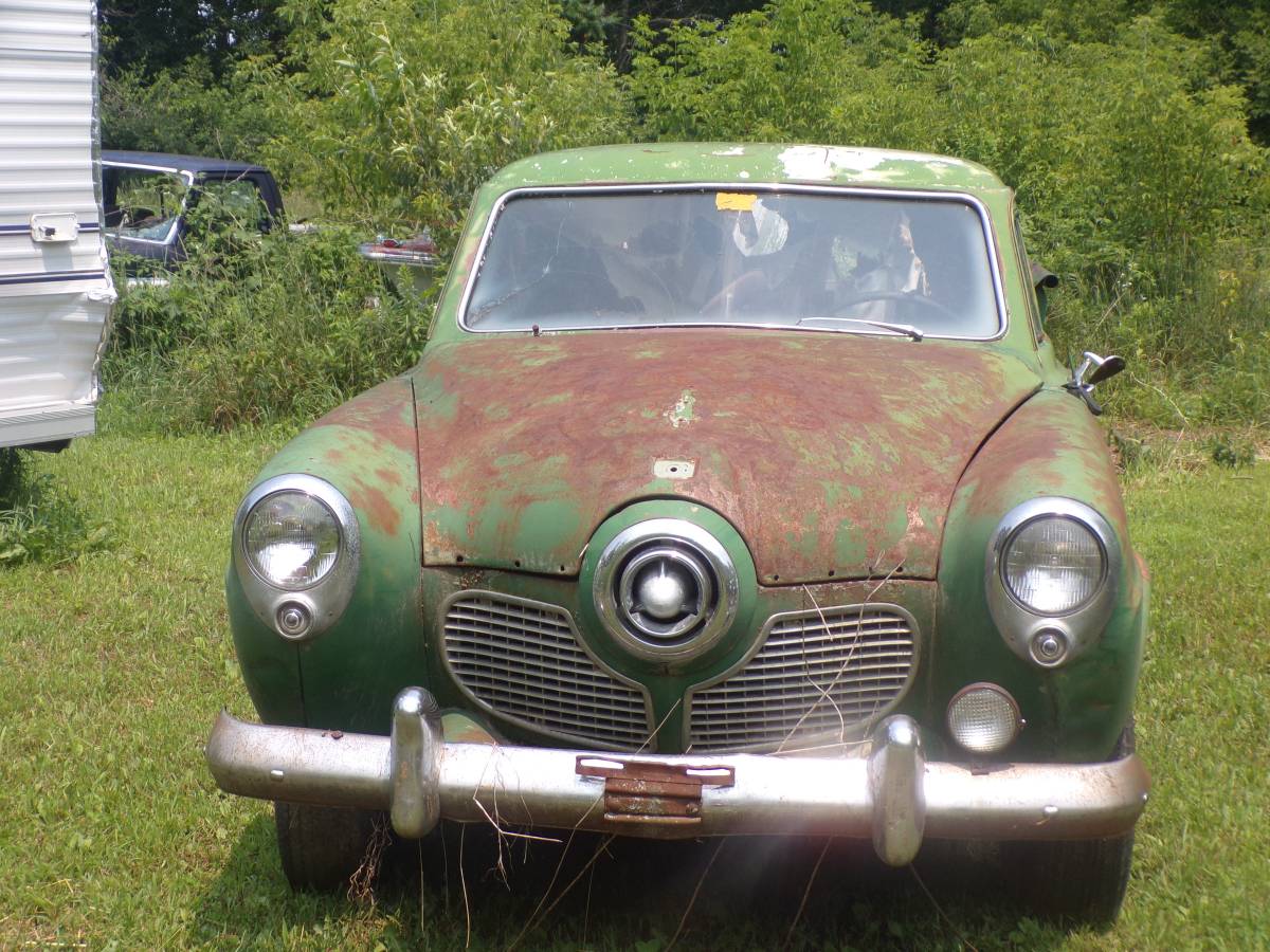 Studebaker-Commander-car-1951