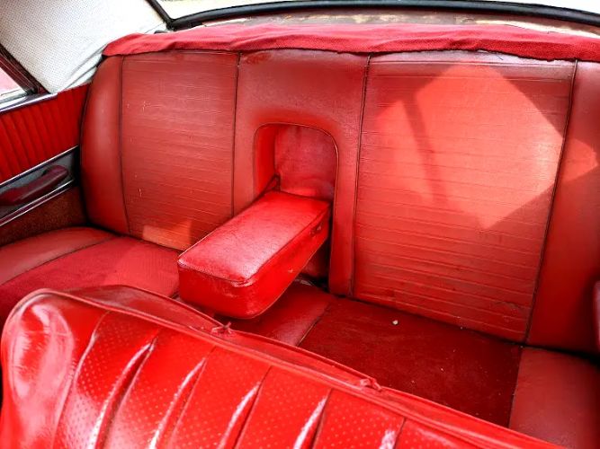 Studebaker-Gran-turismo-1962-White-Red-vinyl-2