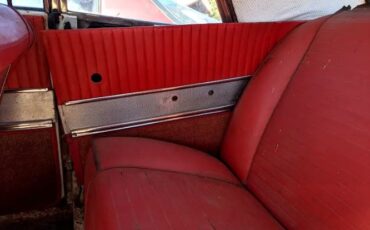 Studebaker-Gran-turismo-1962-White-Red-vinyl-23