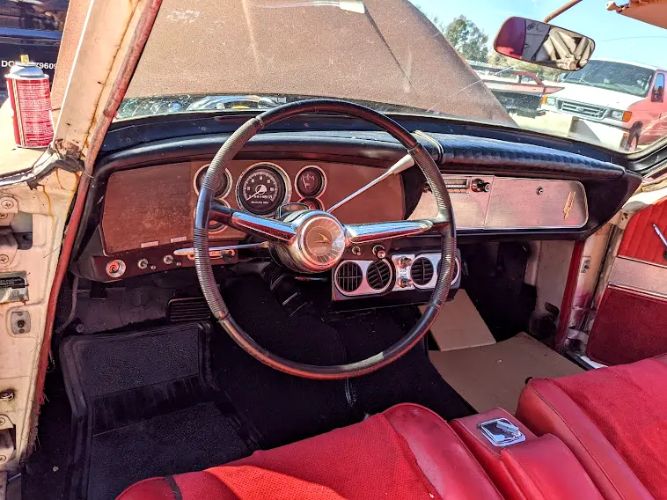 Studebaker-Gran-turismo-1962-White-Red-vinyl-6