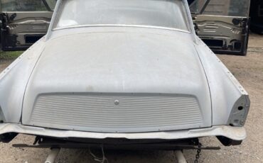 Studebaker-Hawk-1963-Sedan-5