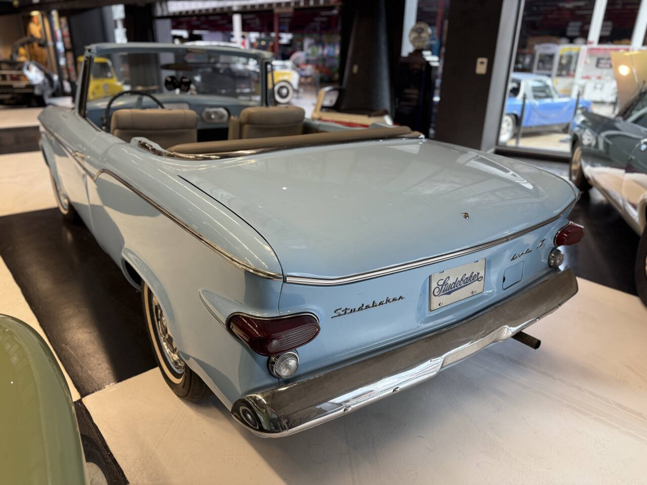 Studebaker-Lark-1960-Coupe-17