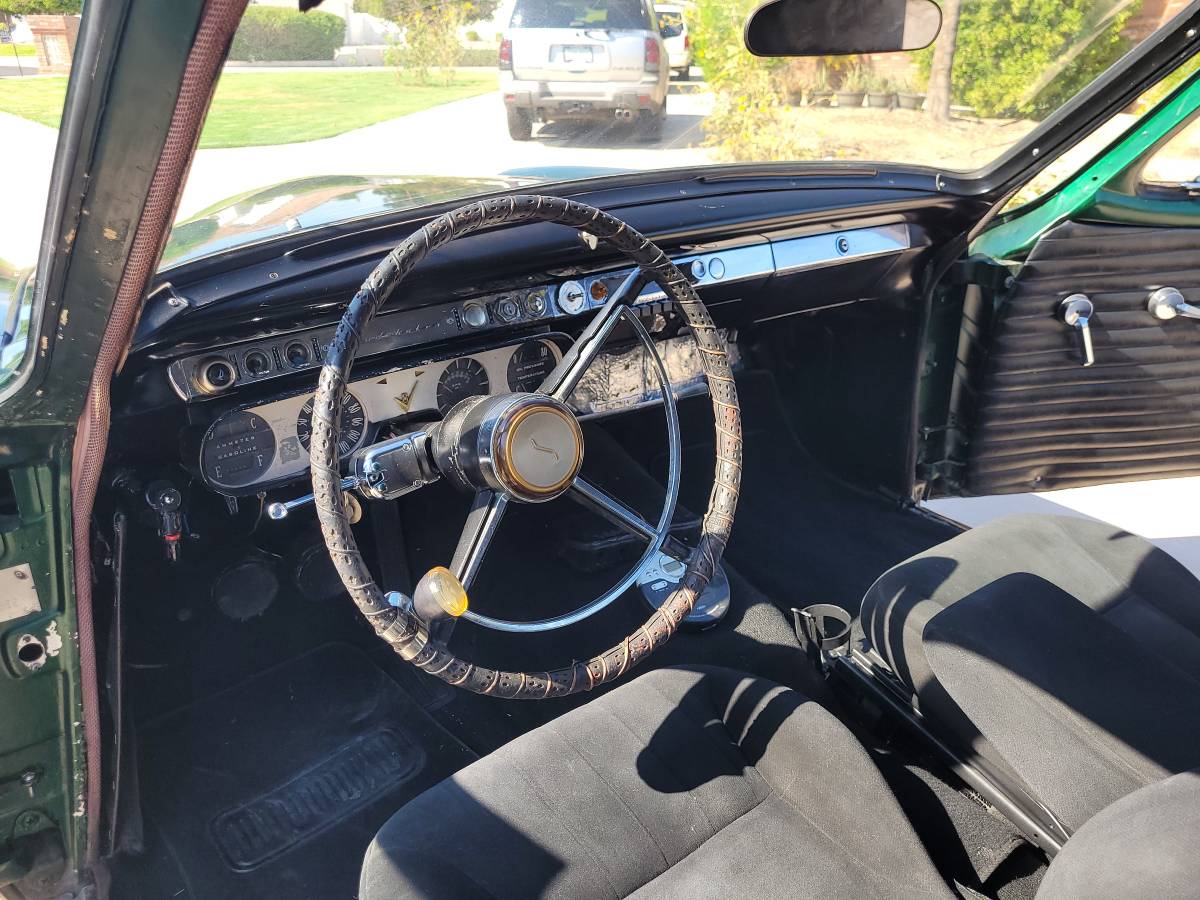 Studebaker-commander-1954-green-7