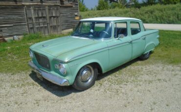 Studebaker-lark-6-1961-Sedan-1