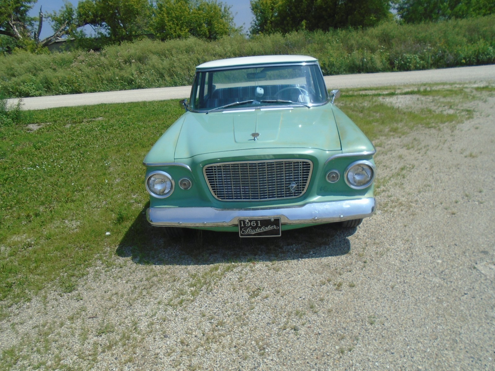 Studebaker-lark-6-1961-Sedan-2