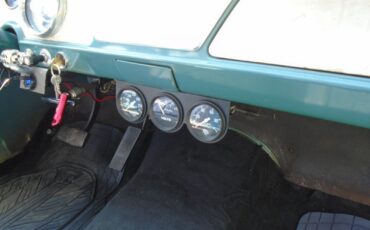 Studebaker-lark-6-1961-Sedan-20