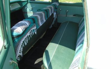 Studebaker-lark-6-1961-Sedan-9
