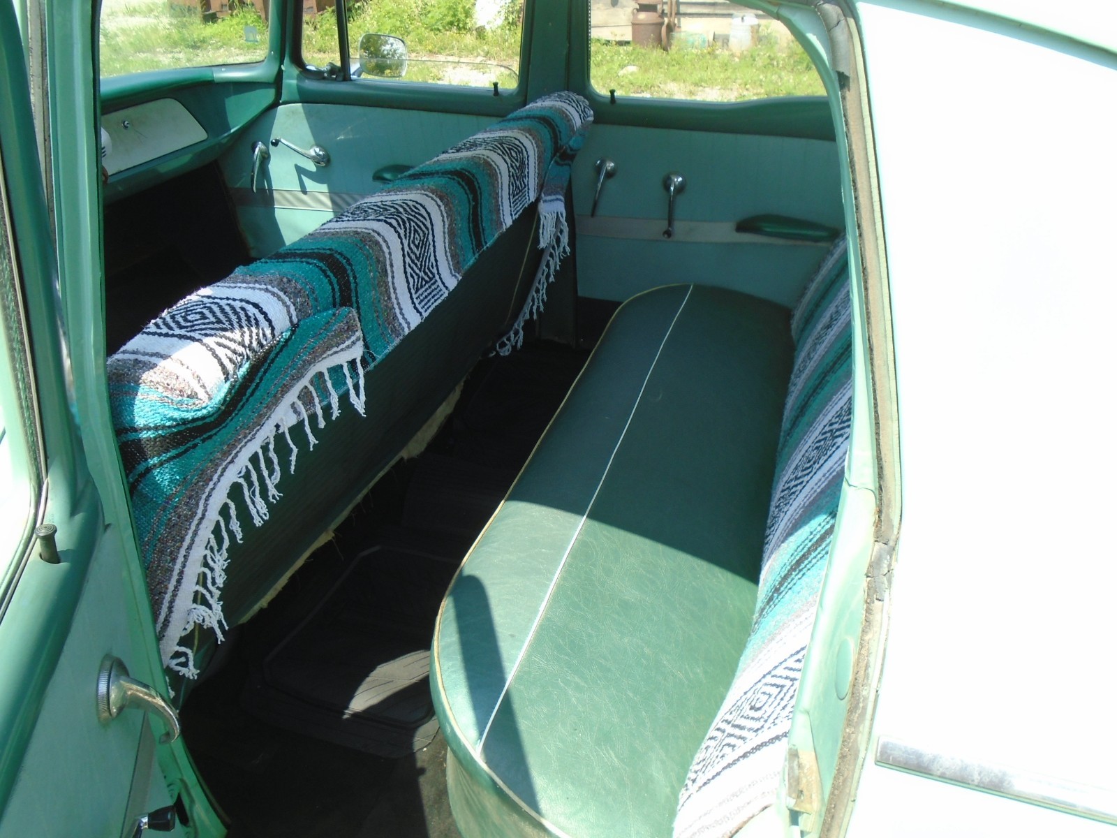 Studebaker-lark-6-1961-Sedan-9