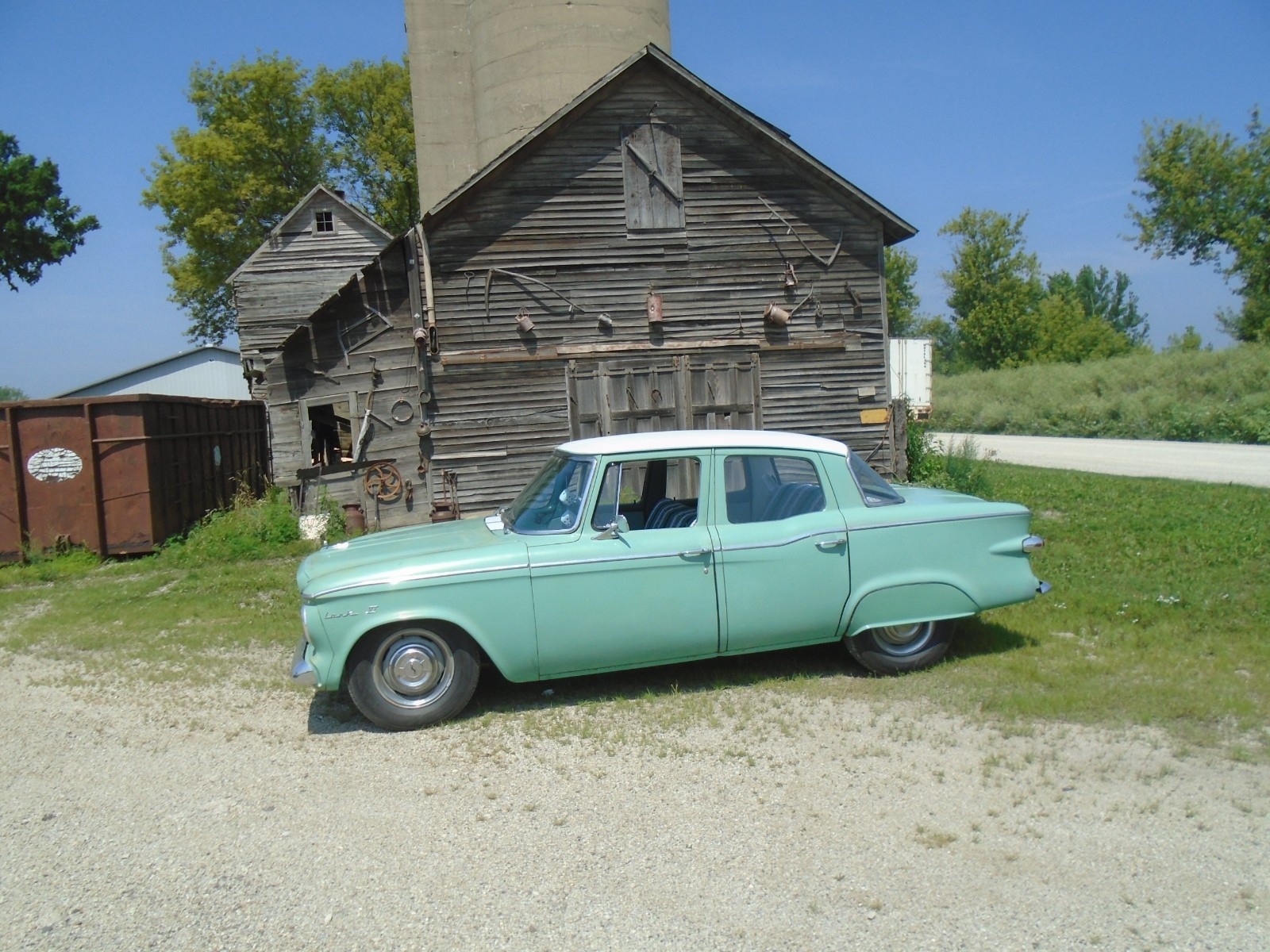 Studebaker-lark-6-1961-Sedan