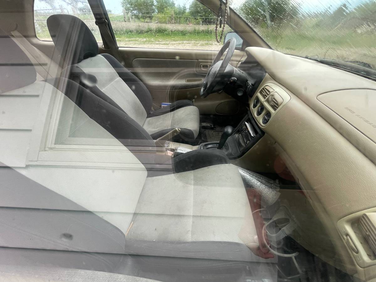 Subaru-Impreza-1995-18