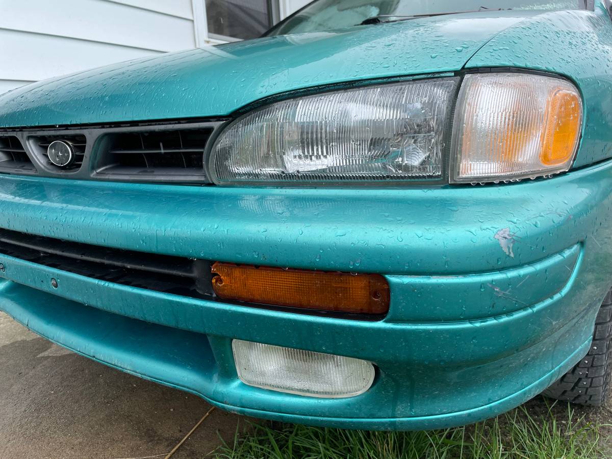 Subaru-Impreza-1995-3