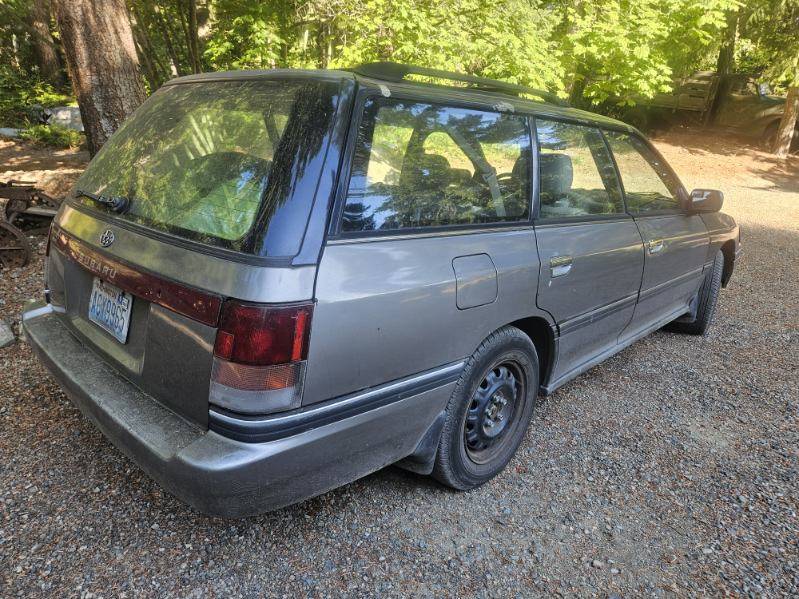 Subaru-Legacy-wagon-1991-silver-11