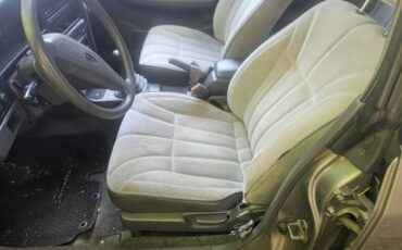 Subaru-Legacy-wagon-1991-silver-5