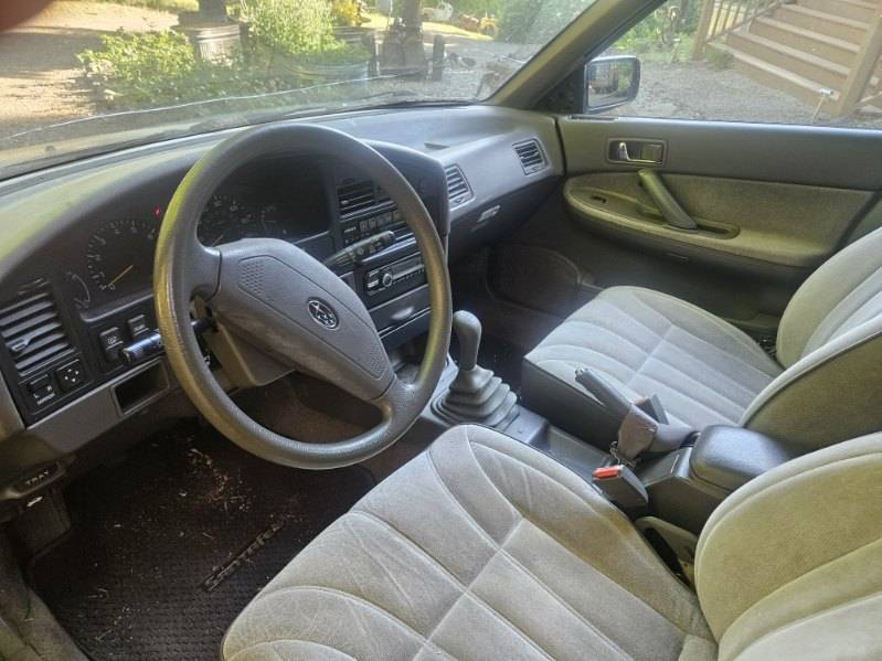 Subaru-Legacy-wagon-1991-silver-7