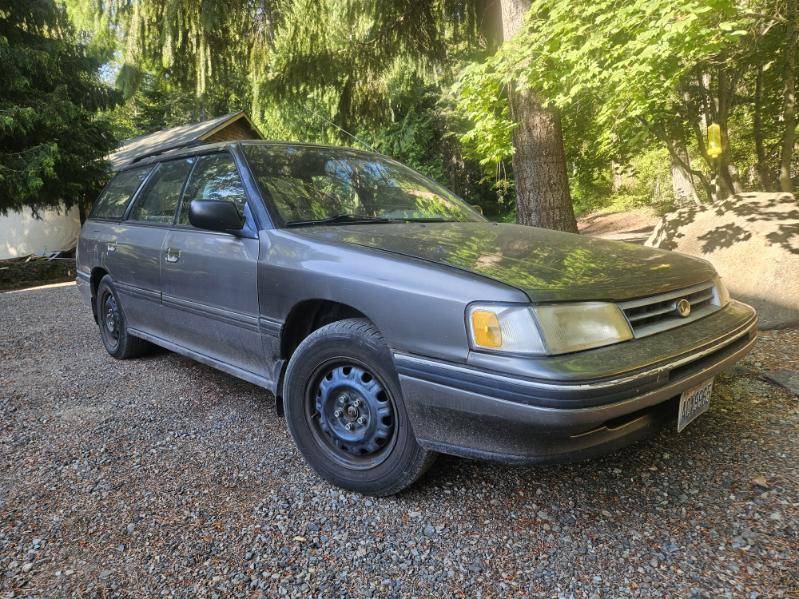 Subaru-Legacy-wagon-1991-silver