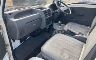 Subaru-Sambar-1990-white-19