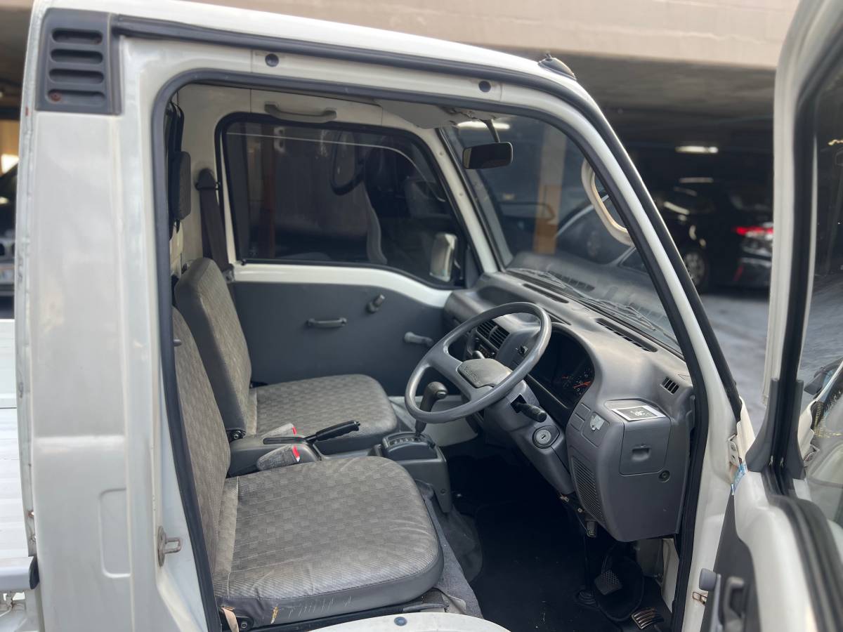 Subaru-Sambar-1995-white-5