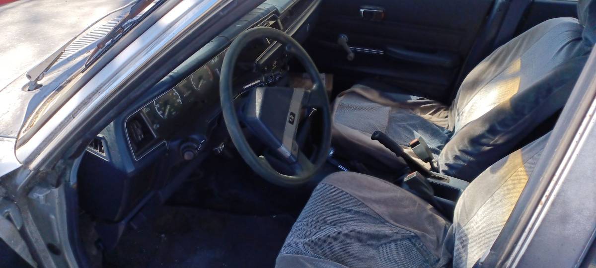 Subaru-gl-1984-silver-6