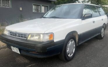 Subaru-legacy-outback-wagon-1991-white