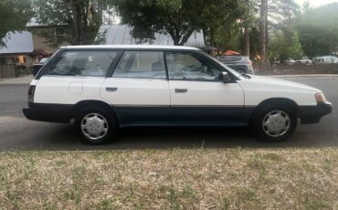 Subaru-legacy-outback-wagon-1991-white-4