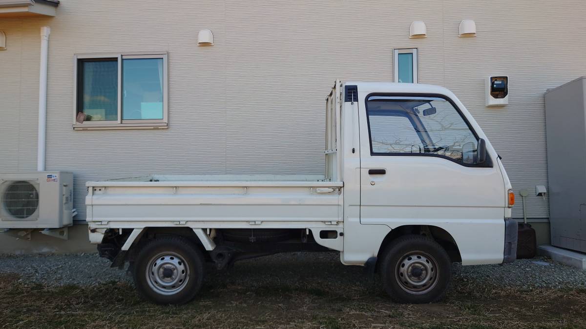 Subaru-sambar-1995-white-15