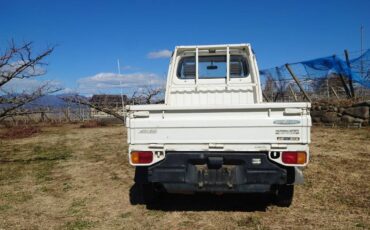 Subaru-sambar-1995-white-2