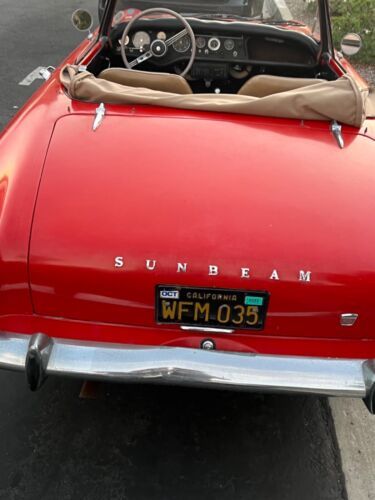 Sunbeam-Alpine-1967-Red-Tan-4