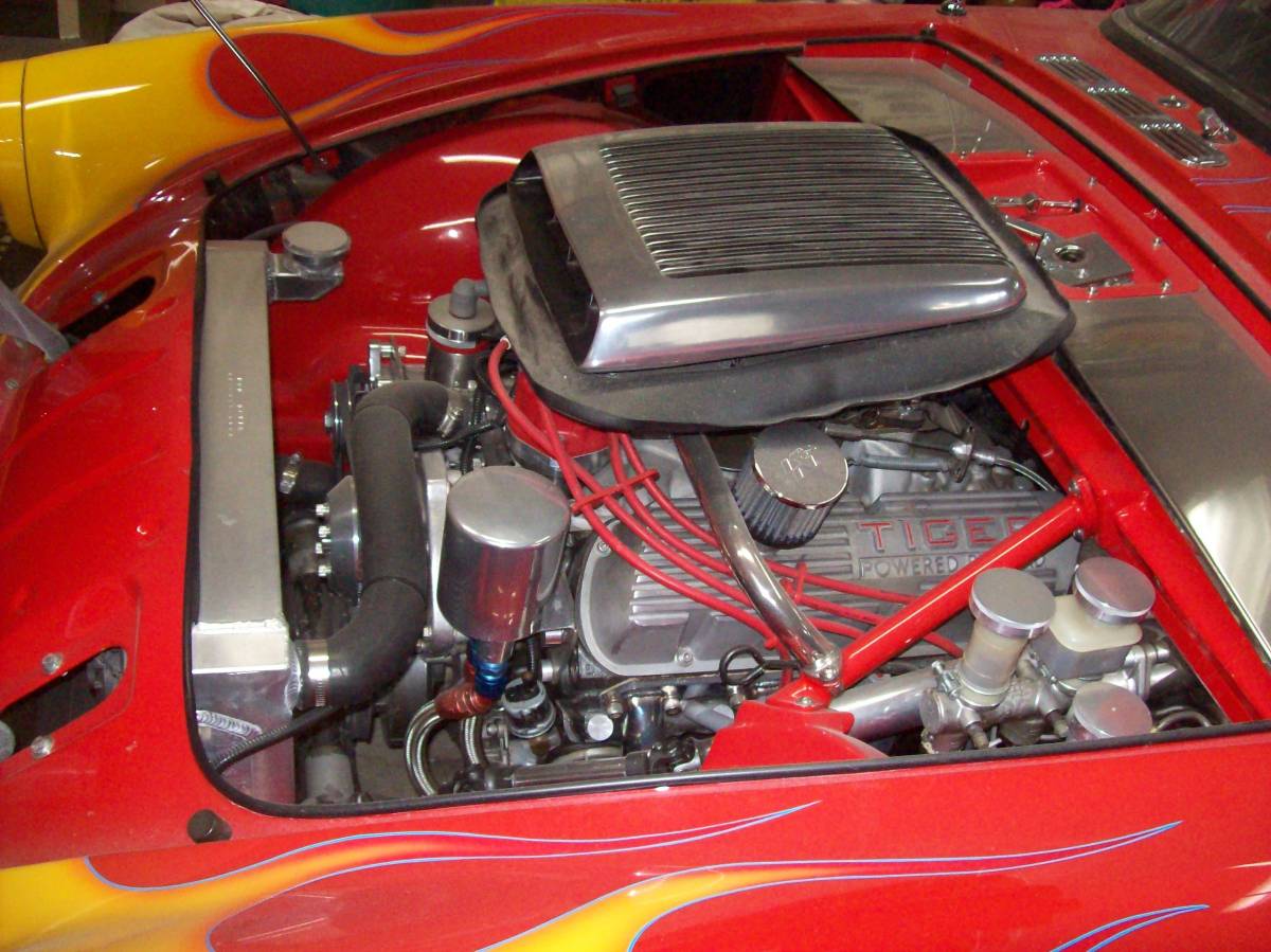 Sunbeam-alpine-v8-1964-red-10