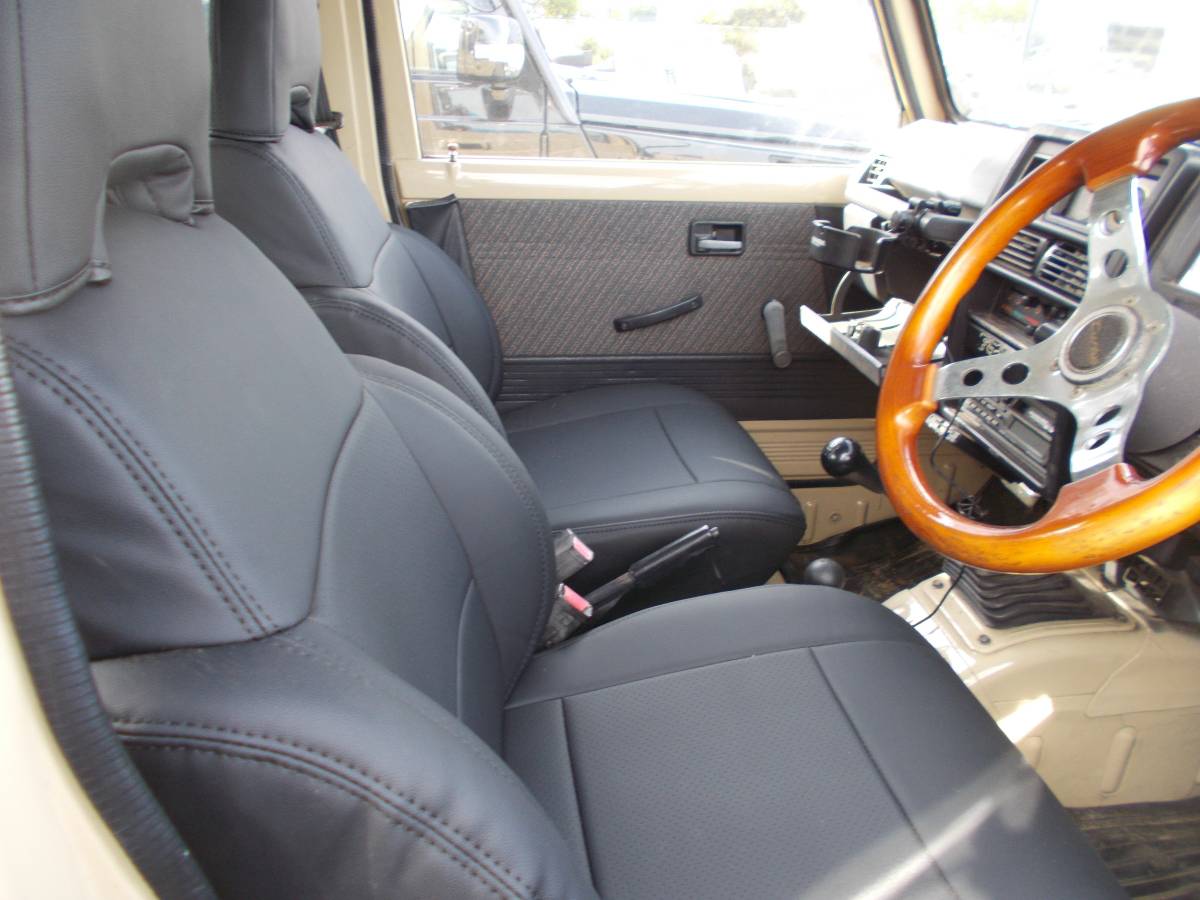 Suzuki-Jimny-1993-custom-3