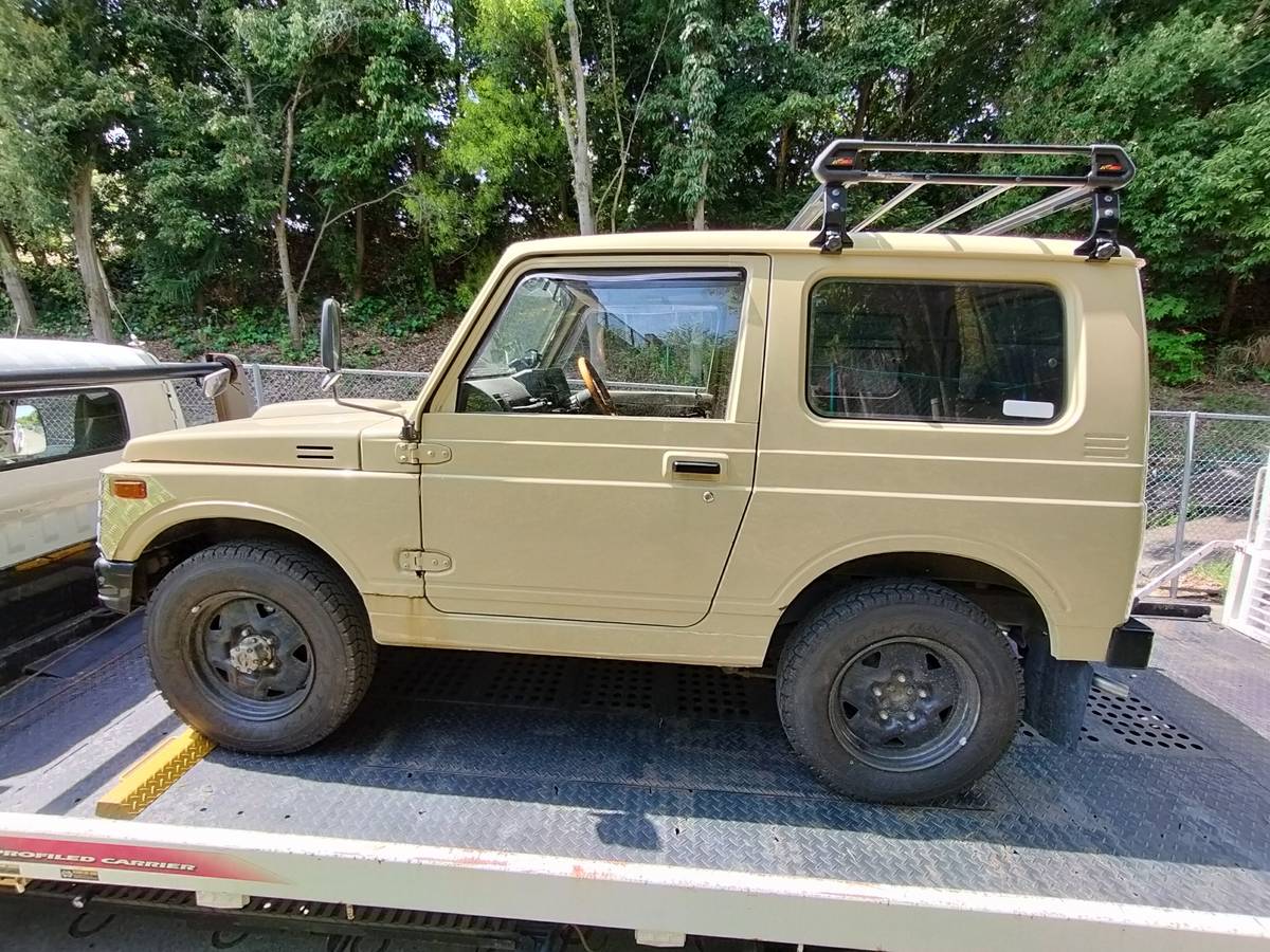 Suzuki-Jimny-1993-custom-4