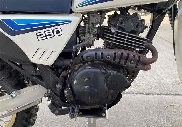 Suzuki-Other-1983-6