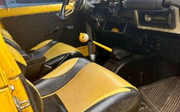 Suzuki-Samurai-1986-Yellow-3