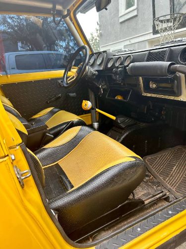 Suzuki-Samurai-1986-Yellow-3