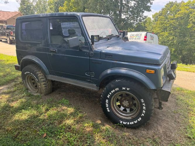 Suzuki-Samurai-1987-Blue-10