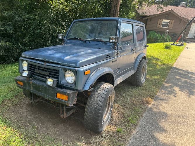 Suzuki-Samurai-1987-Blue-14