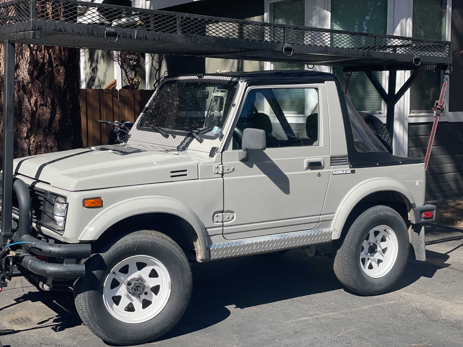 Suzuki-Samurai-1987-CONVERTIBLE-1