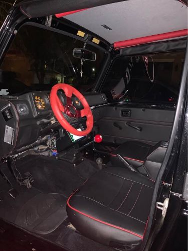 Suzuki-Samurai-1988-Black-Black-15