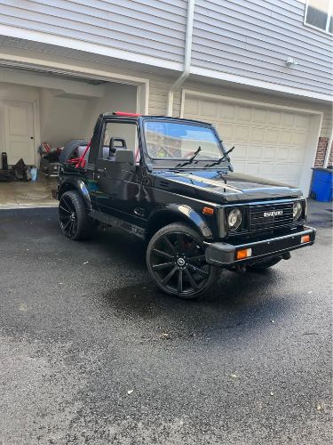 Suzuki-Samurai-1988-Black-Black-17