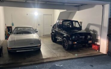 Suzuki-Samurai-1988-Black-Black-2