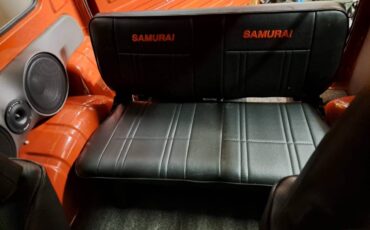 Suzuki-Samurai-hard-top-1991-red-8
