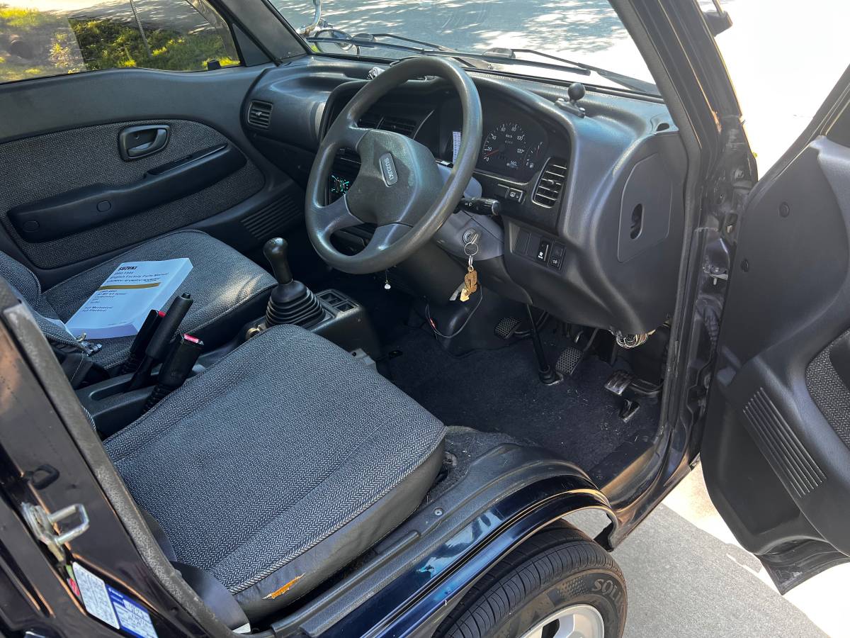 Suzuki-every-van-1992-blue-12