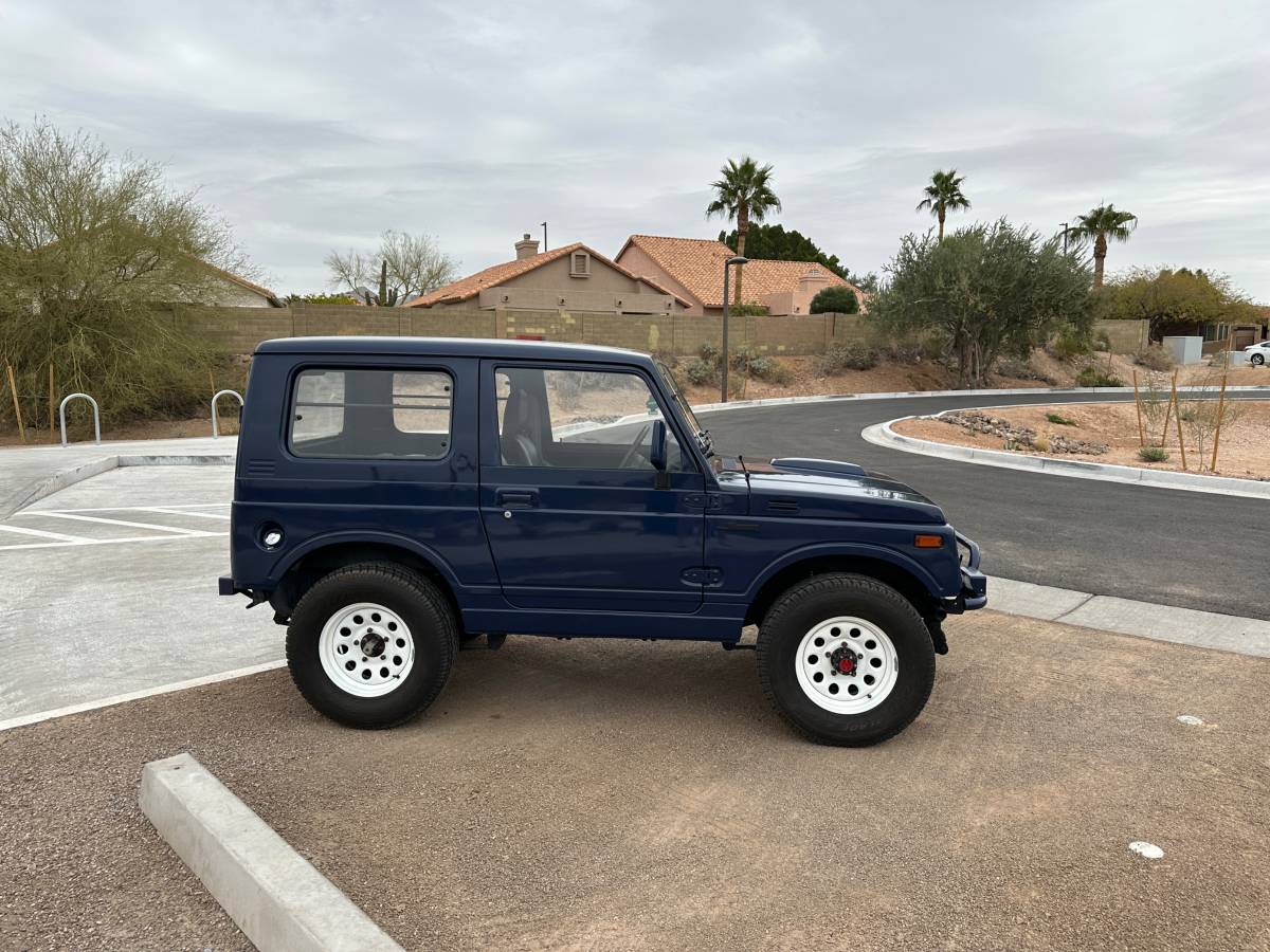 Suzuki-jimny-1988-custom-10