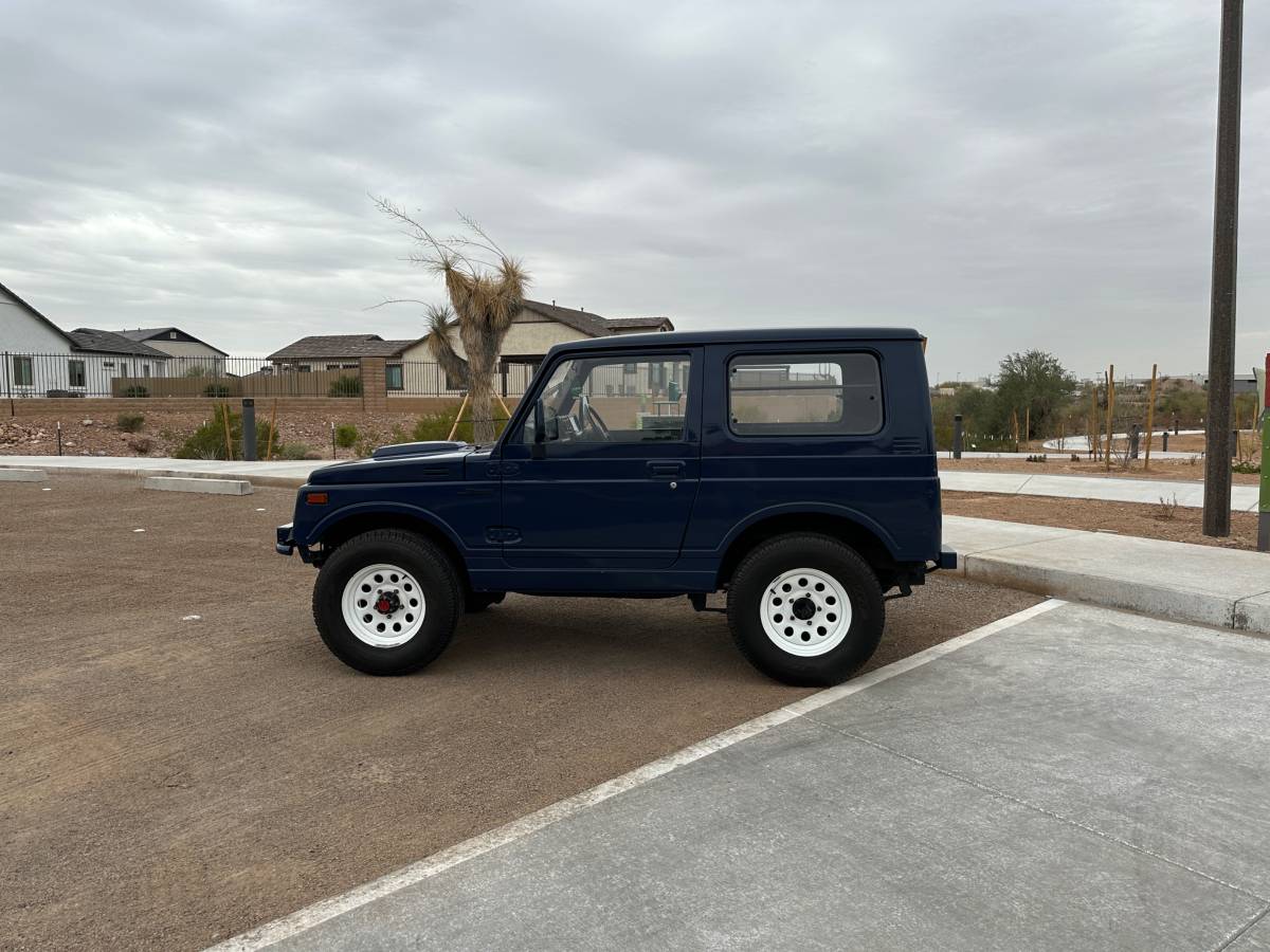 Suzuki-jimny-1988-custom-14