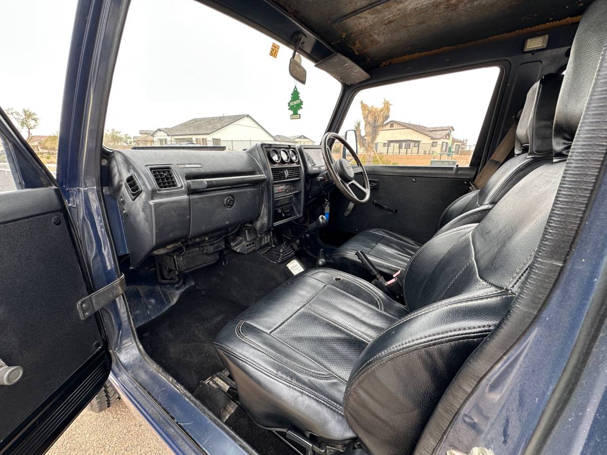 Suzuki-jimny-1988-custom-20