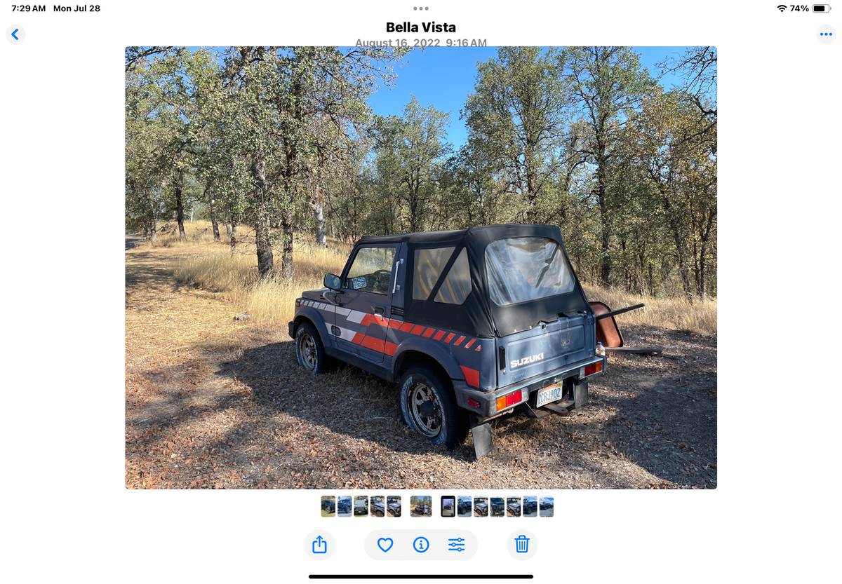 Suzuki-samurai-1981-blue-2