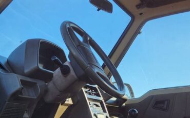 Suzuki-sidekick-1989-custom-13