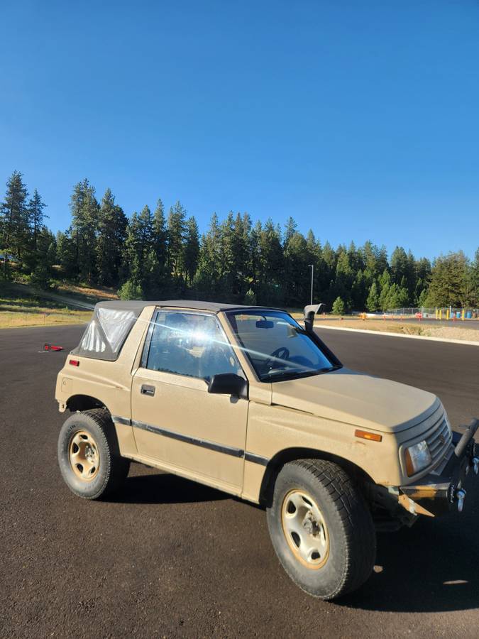 Suzuki-sidekick-1989-custom-2