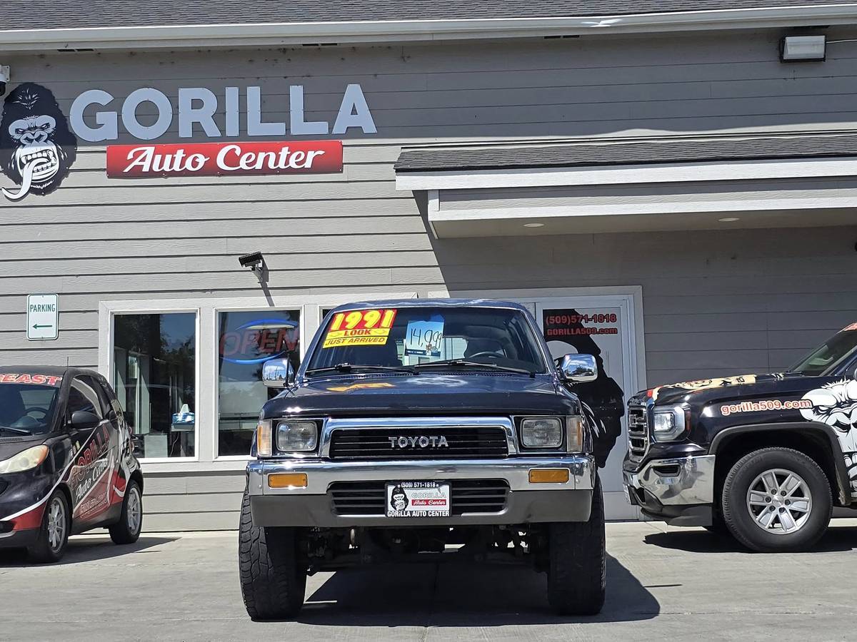 Toyota-4-runner-1991-blue-1